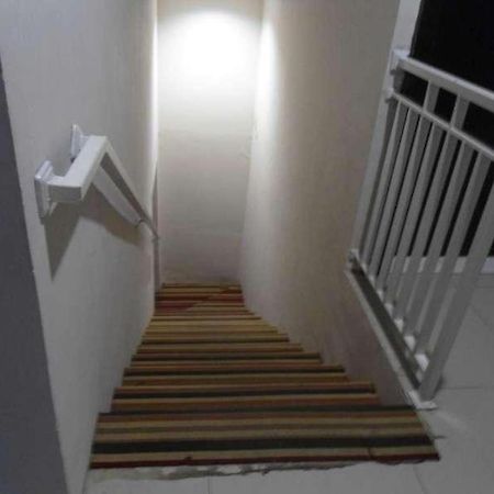 Vindhika Hotel Pengayoman Makassar Esterno foto